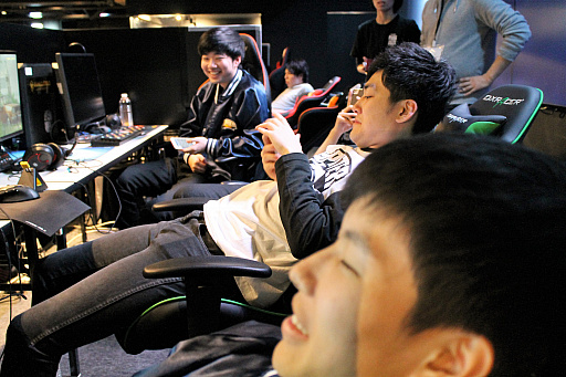 画像ギャラリー No.009のサムネイル画像 / DMMGAMES公式大会「PUBG JAPAN SERIES αリーグ Phase2」,総合優勝は「USG-Hyster1cJam」に。入替戦に挑むチームも決まったDay6をレポート