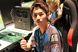 ꡼ No.003Υͥ / PUBG JAPAN SERIESצ1꡼ PHASE1褤纮RJSGDΥɥ󾡤ˤDAY2ݡ