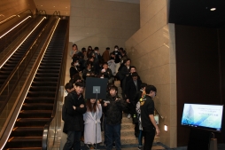 画像ギャラリー No.002のサムネイル画像 / 2度のドン勝を決めたSunSister Suicider'sが優勝! 「PUBG」国内初の賞金制大会「PJS Winter Invitational 2018」をレポート