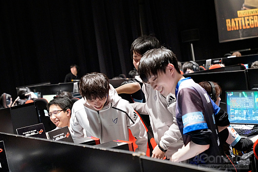 ���������꡼ No.022�Υ���ͥ������ / ��PUBG JAPAN SERIES Season2 Grade1�ס�V3F��2�ɥ󾡤�SSS�����ꡤCGX���������ɤ��夲�򸫤���Day2��ݡ��Ȥ�̿����äפ�Ǥ��Ϥ�