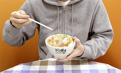 ���������꡼ No.024�Υ���ͥ������ / �����Ѥ���PUBG�פδ�Ϣ���å������䡣�ե饤�ѥ���臘�ˤ�ǥ����󤷤�T����Ĥ�ߥ꥿�꡼�ޥ����åס��ɥ󾡤ɤ�֤�ʤ�