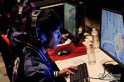 ꡼ No.042 | PUBG JAPAN SERIESSeason3 Grade1γDay1ݡȡɥ󾡤Lag GamingDay1DGW2Ϣɥ2̤