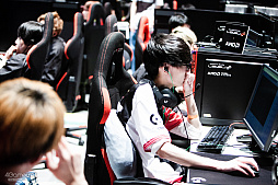 ꡼ No.081 | 2ϢɥV3 FOX̥ȡPUBG JAPAN SERIESSeason4 Grade1 Day1ݡ