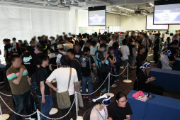 画像ギャラリー No.003のサムネイル画像 / 「SEGA feat. HATSUNE MIKU Project スペシャル体験会」が開催。PS VR対応「初音ミク VR フューチャーライブ」が世界初公開