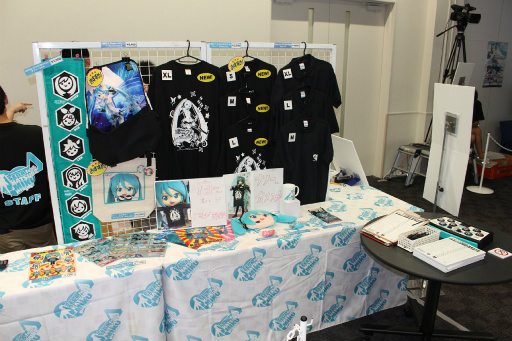 画像ギャラリー No.012のサムネイル画像 / 「SEGA feat. HATSUNE MIKU Project スペシャル体験会」が開催。PS VR対応「初音ミク VR フューチャーライブ」が世界初公開