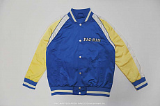 画像ギャラリー No.001のサムネイル画像 / 「パックマン40周年メモリアルブルゾン」の受注受付がスタート。ミュージックビデオでダンサーが着用したブルゾンを再現