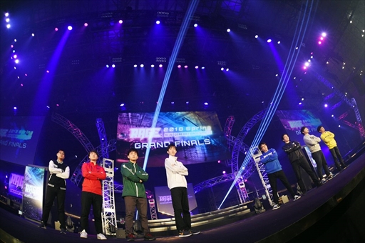 画像ギャラリー No.002のサムネイル画像 / eスポーツ大会「RAGE 2018 Spring」のイベントレポートが公開に