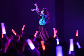 画像ギャラリー No.020のサムネイル画像 / 「オルタナティブガールズ 2」,3周年記念イベント「3rd Anniversary Summer Party」のレポートが到着