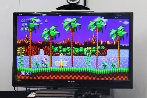 画像ギャラリー No.012のサムネイル画像 / シリーズ最新作「ソニックマニア」先行体験会レポート。飯塚 隆氏をはじめとする開発陣が“2Dソニック”の魅力を解説した