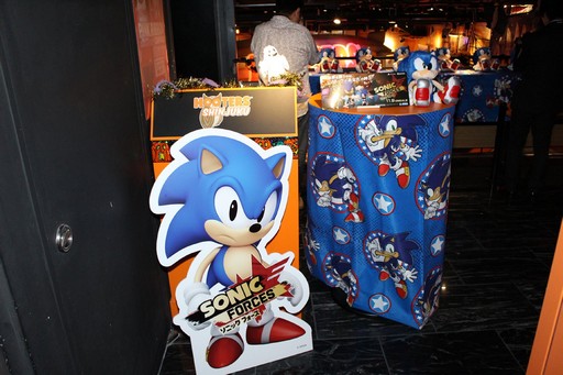 ꡼ No.004Υͥ / ֥˥åեפȡHOOTERSפΥܤȡ˥åեߥ꡼HOOTERS GIRLζ򡤥ɥåǳڤ⤦