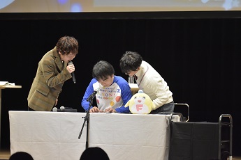 画像ギャラリー No.008のサムネイル画像 / 藤城学園と星蘭学院のメンバーで“ヌプチャパ”対決!? 波乱の「ボイきら×ユニゾン!〜きらめきRADIO SHOW TIME VOL.2〜」レポート