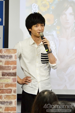 画像ギャラリー No.003のサムネイル画像 / 梅原裕一郎さんとガラス越しの面会体験！　トークショーや朗読劇も行われた「囚われのパルマ」ガラス越しの面会イベントの模様をレポート