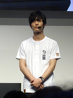 ���������꡼ No.004�Υ���ͥ������ / ��TGS 2017�Ͽ������̲�ϡȥꥢ��ʻ��ּ��ɤǵ���ˤ��ʤ�����Ƥ��ڤ���롣�ּ����Υѥ�ޡ�1��ǯ��ǰ���ڥ���륹�ơ������