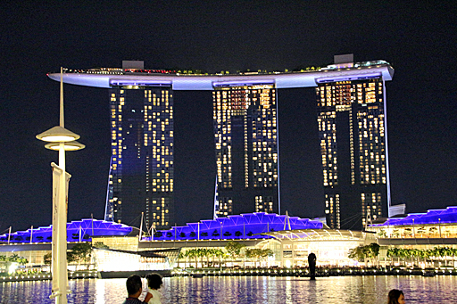 画像ギャラリー No.004のサムネイル画像 / 「NieR:Automata」はこうして作られた。ディレクターのヨコオタロウ氏とプロデューサーの齊藤陽介氏が,シンガポールのゲームイベントで述べたこと