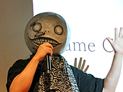 画像ギャラリー No.007のサムネイル画像 / 「NieR:Automata」はこうして作られた。ディレクターのヨコオタロウ氏とプロデューサーの齊藤陽介氏が,シンガポールのゲームイベントで述べたこと