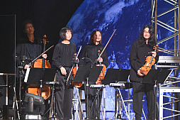 ꡼ No.049Υͥ / NieR:Automata FAN FESTIVAL 12022 쥿ǯ֥פݡȡ꡼ʤСϯɷबϪܤ