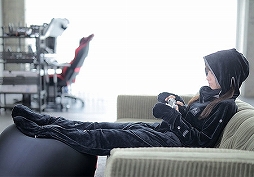 画像ギャラリー No.004のサムネイル画像 / ゲーマー向けの“着る”毛布「ダメ着4G」2020年モデルが11月発売決定