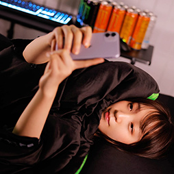 ���������꡼ No.002�Υ���ͥ������ / Bauhutte�������ޡ������ǥ�����������������ʥ��ꥹ�ޥ�������򳫺�