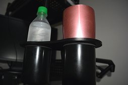 画像ギャラリー No.004のサムネイル画像 / 編集部員の買い物を好きに紹介する不定期連載「買い物Surfer」が復活。1万8000円のドリンクホルダーで給水してみる(「買い物Surfer」第6回)