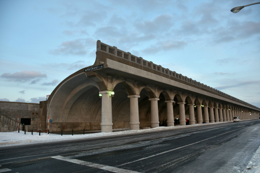 ���������꡼ No.017�Υ���ͥ������ / ���ܺ���ü�γ�������ǹԤ�줿�֡�Frostpunk�ٶ˴��θ���פ����ͤ��ݡ��ȡ��ͤ�ݤ����ϸ��οͤˤ����ϲ�����ʷ�ϵ�����ޤ줿