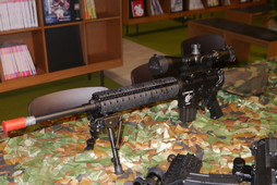 画像ギャラリー No.005のサムネイル画像 / 応募者が全員参加できる新作FPS「BLACK SQUAD」のCBT募集は10月12日にスタート。最強広報チームも決定したプレスカンファレンスをレポート