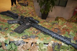 画像ギャラリー No.008のサムネイル画像 / 応募者が全員参加できる新作FPS「BLACK SQUAD」のCBT募集は10月12日にスタート。最強広報チームも決定したプレスカンファレンスをレポート