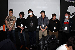 画像ギャラリー No.009のサムネイル画像 / 2017年のロードマップも明かされた「BLACK SQUAD クリスマスLANパーティ in 秋葉原」レポート。日韓戦を視野に入れた公式大会の開催が決定