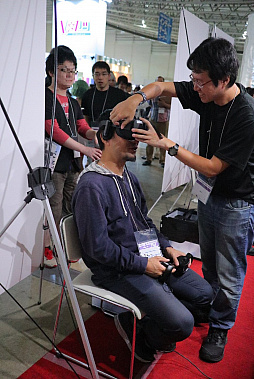 ���������꡼ No.004�Υ���ͥ������ / VR�������Last Labyrinth�פȡ�VoxEl�פ�����No Maps Touch the NEW Street�ɤؤζ�Ʊ��Ÿ������