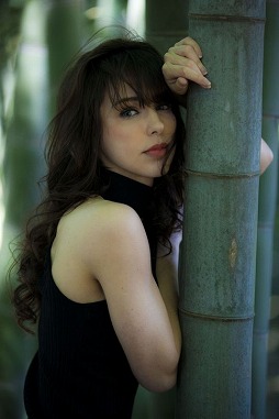 画像ギャラリー No.005のサムネイル画像 / 「Last Labyrinth」,テーマ曲を菊田裕樹氏が作曲。ボーカルはステファニー・ヨーステンさんが担当