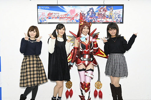 画像ギャラリー No.007のサムネイル画像 / タレントの林 花音さんや声優の原 紗友里さんらによるトークで大いに盛り上がった「新星抜擢ドライブガールズ」発売記念イベントをレポート