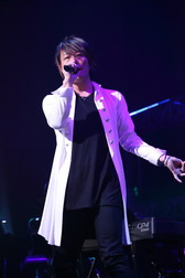 画像ギャラリー No.023のサムネイル画像 / 「金色のコルダ」シリーズ初のライブイベントは大盛況!! 「ネオロマンス♥ライヴ コルダ☆SONGS」レポート