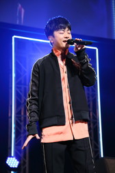 画像ギャラリー No.043のサムネイル画像 / 「金色のコルダ」シリーズ初のライブイベントは大盛況!! 「ネオロマンス♥ライヴ コルダ☆SONGS」レポート