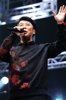 画像ギャラリー No.059のサムネイル画像 / 「金色のコルダ」シリーズ初のライブイベントは大盛況!! 「ネオロマンス♥ライヴ コルダ☆SONGS」レポート