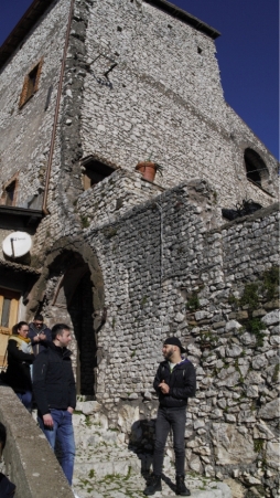 画像ギャラリー No.026のサムネイル画像 / 「デイメア: 1998」誕生の地は,イタリアのとある小さな村。開発会社やゲームのイメージ元となった土地を巡ったオレヴァノ・ロマーノ紀行をお届け