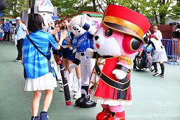 画像ギャラリー No.012のサムネイル画像 / 「バンドリ!」,「パシフィック・リーグ 6 球団コラボ」第1弾を実施