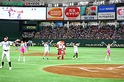 画像ギャラリー No.013のサムネイル画像 / 「バンドリ！」，8月23日に開催した北海道日本ハムファイターズタイアップ試合の内容が公開に