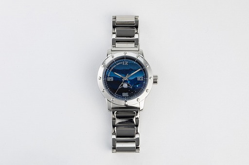 画像ギャラリー No.002のサムネイル画像 / 「GOD EATER」シリーズとコラボした鞄や腕時計などがEMooooNにて受注販売を開始