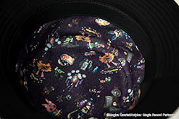 画像ギャラリー No.011のサムネイル画像 / CA4LA×「マギアレコード」のコラボアイテムが7月31日に発売。魔女たちを描いた総柄生地の帽子など合計4アイテムをラインナップ