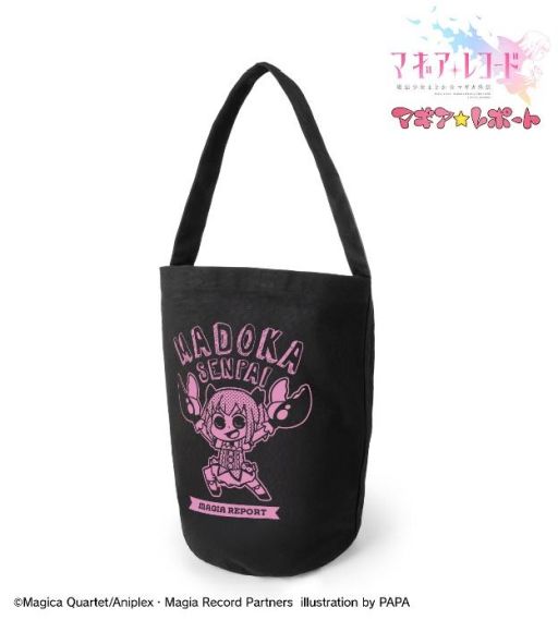 画像ギャラリー No.001のサムネイル画像 / 「マギアレコード 魔法少女まどか☆マギカ外伝」公式レポートマンガのバケットバッグ発売決定。受注開始