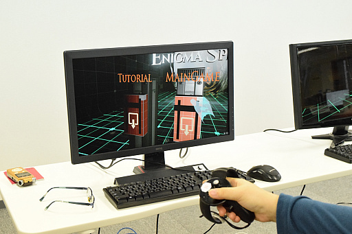 画像ギャラリー No.008のサムネイル画像 / 本日リリースのVR脱出ゲーム「エニグマスフィア〜透明球の謎」のプレイレポート。Oculus Touchによる細やかな手の動きと,協力プレイの楽しさが特徴