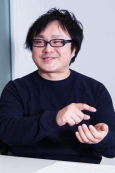 画像ギャラリー No.001のサムネイル画像 / マーベラス・高木氏が明かす「閃乱カグラ」の裏側――鉄拳・原田Pの不定期連載「原田が斬る!」。第4回は爆乳プロデューサーがその半生と,これからの10年を語る