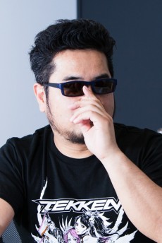 画像ギャラリー No.003のサムネイル画像 / マーベラス・高木氏が明かす「閃乱カグラ」の裏側――鉄拳・原田Pの不定期連載「原田が斬る!」。第4回は爆乳プロデューサーがその半生と,これからの10年を語る