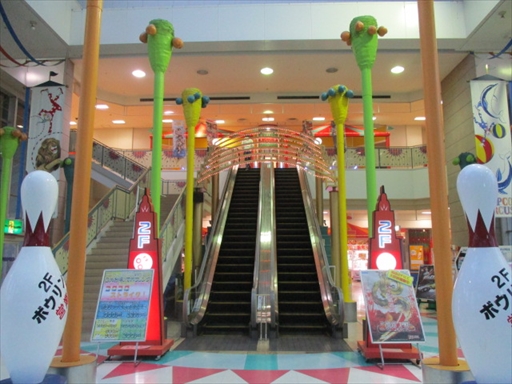 画像ギャラリー No.007のサムネイル画像 / 体験型野球ゲーム「レジェンドベースボール」,4月21日にカプコサーカス新潟東店にて正式サービスモデルが稼働開始