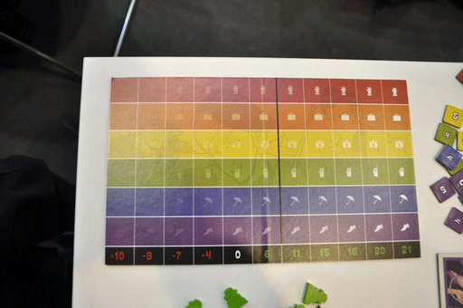 ���������꡼ No.009�Υ���ͥ������ / ��SPIEL��16��������Υ��ѥ���ư���ơ��ޡ�������22��ǥץ쥤���륲�����Undercover�פ�ͷ��Ǥߤ�