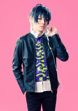 画像ギャラリー No.001のサムネイル画像 / 舞台「A3!」,碓氷真澄と斑鳩三角のソロビジュアルとキャストコメントが公開