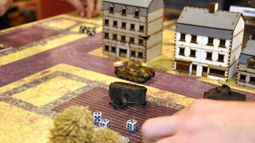 Spiel 16 心を鷲づかみにされる戦車ゲーム Tanks Panther Vs Sherman プレイレポート シンプルなルールで激しい戦車戦を再現