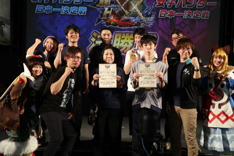 画像ギャラリー No.021のサムネイル画像 / 「モンスターハンター頂上大会2017《決勝大会》」が開催。「モンスターハンターダブルクロス」の最速ハンターがついに決定
