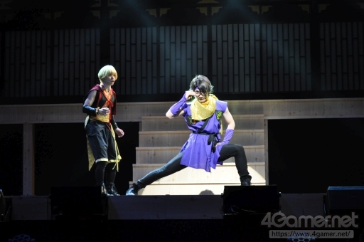 画像ギャラリー No.015のサムネイル画像 / 兄弟の絆を描いた芝居とダンスの両方が堪能できる「ツキステ。」第6幕「紅縁」のゲネプロ公演をレポート