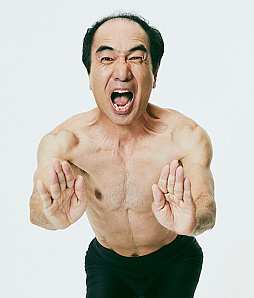 画像ギャラリー No.013のサムネイル画像 / MMORPG「ELYON」の正式サービスが本日スタート。江頭2:50さん主演のスペシャルムービーも公開に