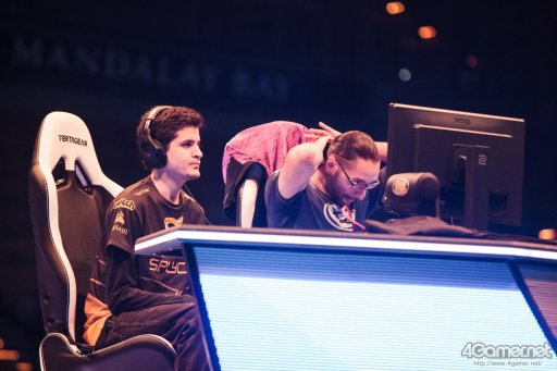 ꡼ No.011 | EVO2017ϡUMvC3סBBCFפʤ5ܤͥԤꤹǽTwitterޤȤᡣ4ܤͥԤꡤ֥Vפˤܿ5̾о